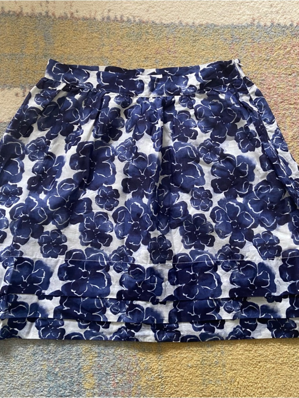 ALFRED SUNG Navy and White Floral A-Line Skirt